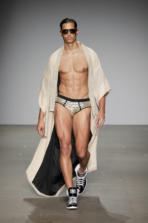 ALLAN-VOS_ss14_1