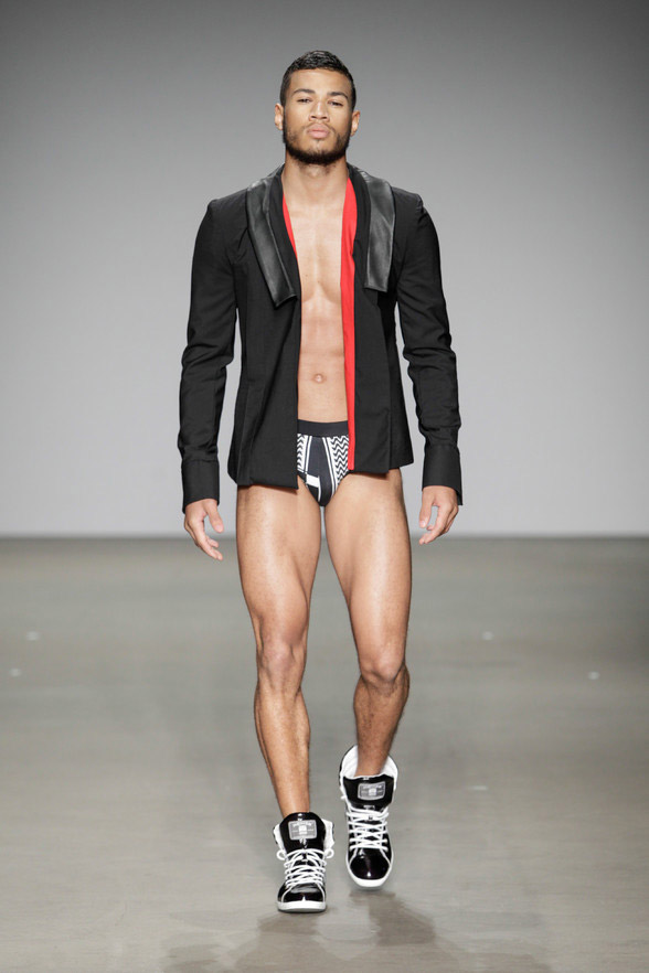 ALLAN-VOS_ss14_18