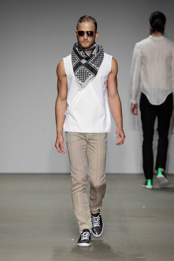 ALLAN-VOS_ss14_5