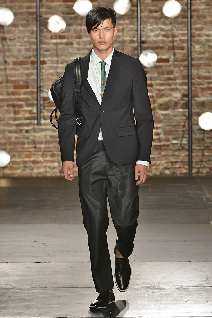 kenneth-cole-ss14_4