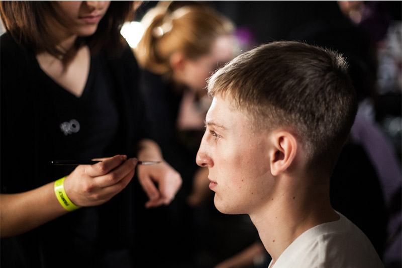 YCM-fw14_backstage_fy2