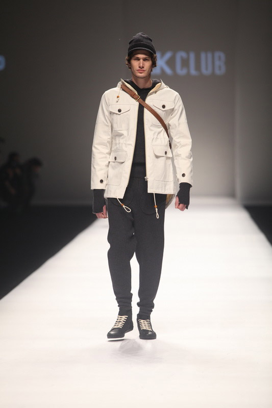 AK-CLUB_fw14_fy12