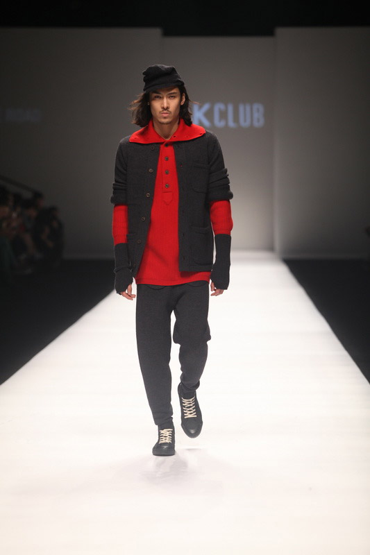 AK-CLUB_fw14_fy23