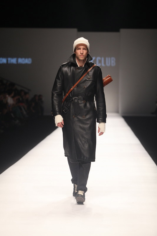 AK-CLUB_fw14_fy7