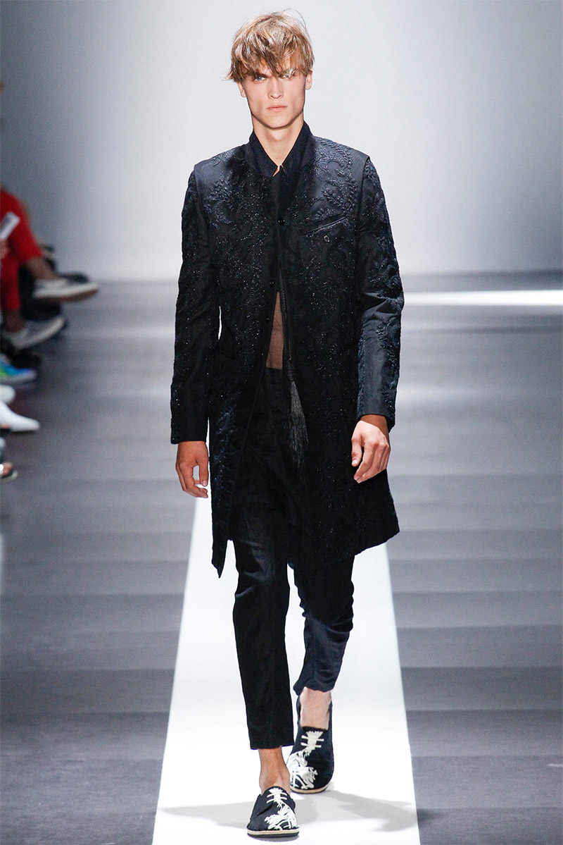 Ann-Demeulemeester_ss15_fy30