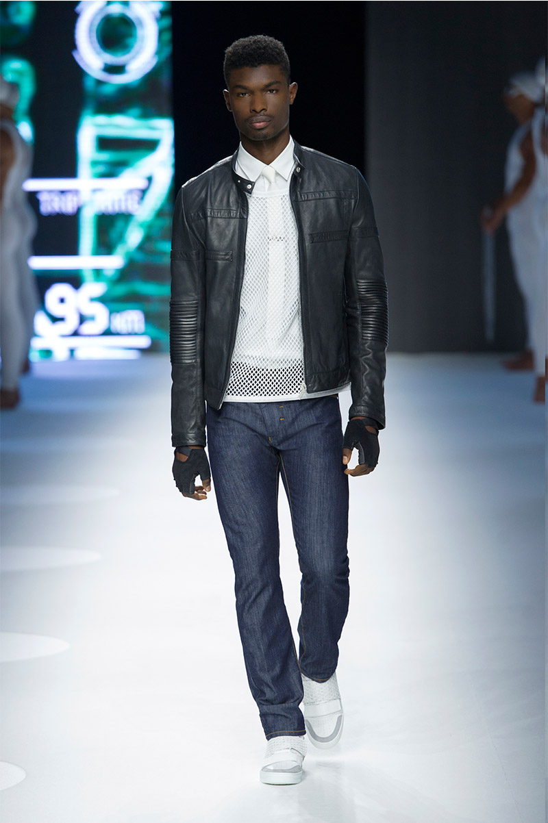 Dirk-Bikkemberg_ss15_fy20