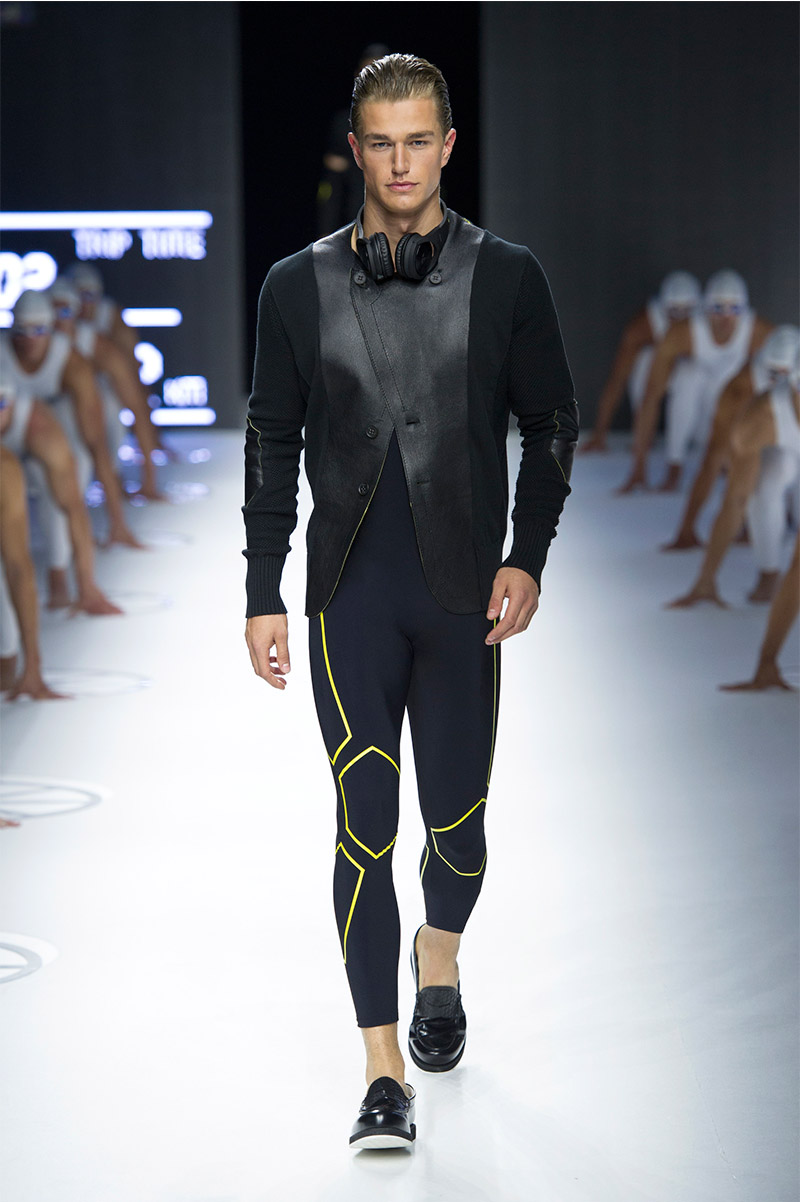 Dirk-Bikkemberg_ss15_fy26