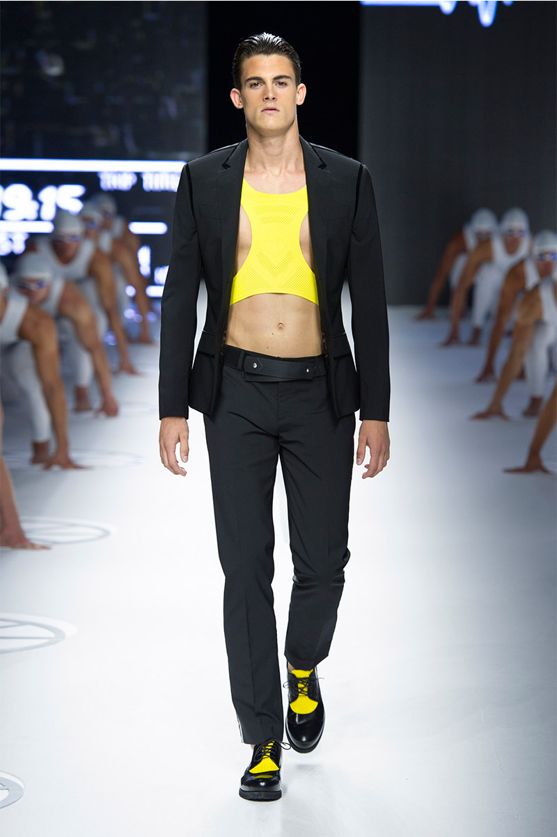 Dirk-Bikkemberg_ss15_fy32