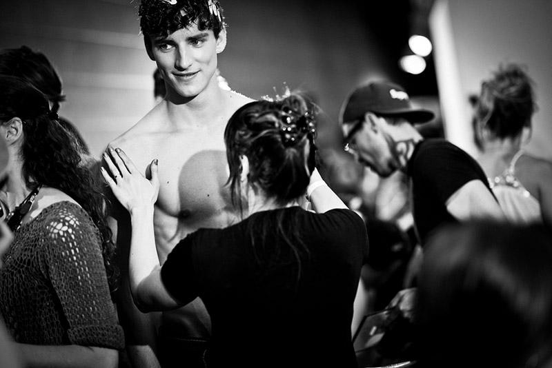 Versace-SS15-Backstage_fy23