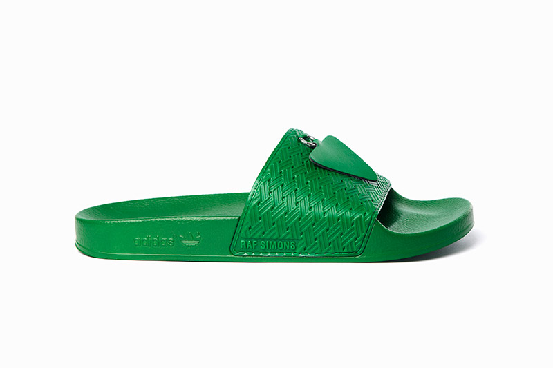 adidas adilette 2015