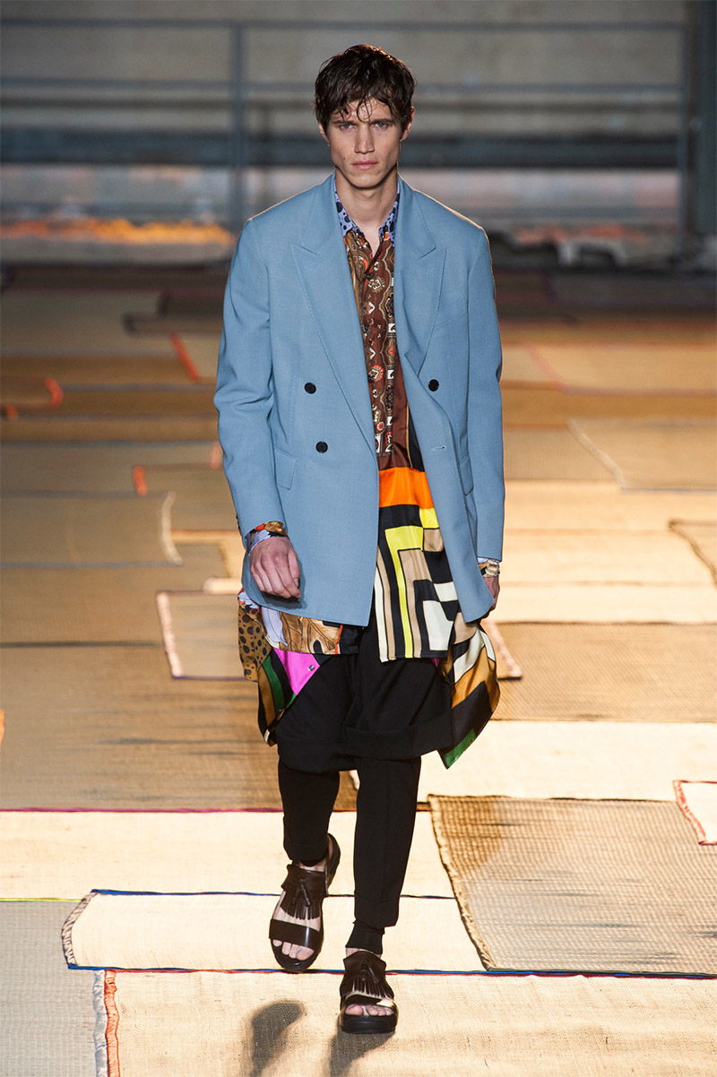 cerruti-ss15_fy10