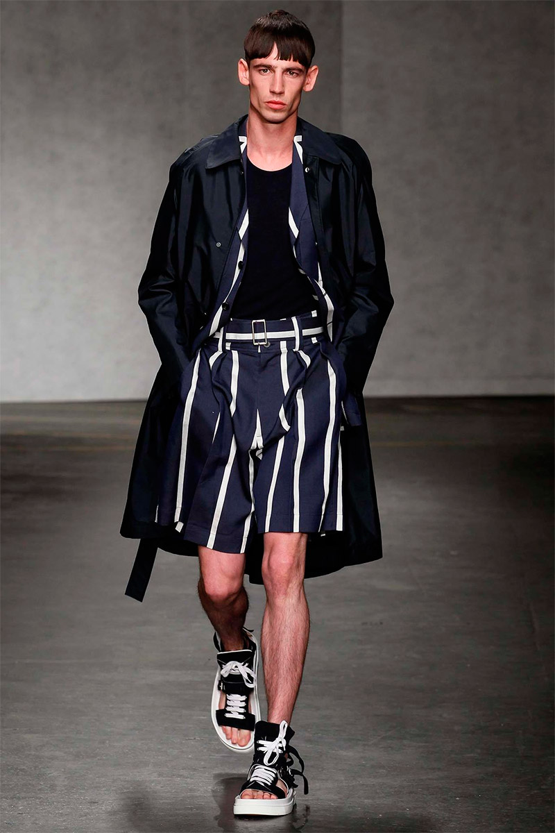 e-tautz-ss15_fy28