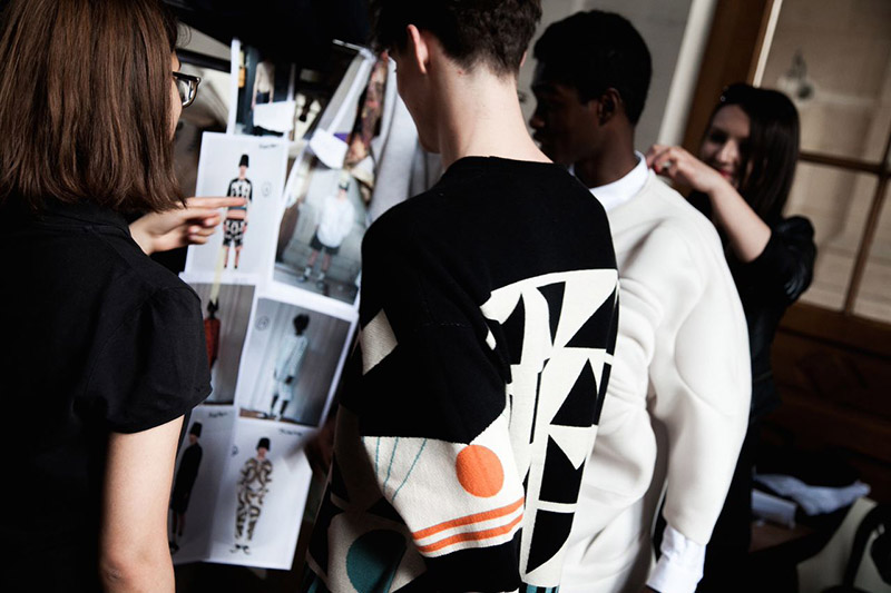 Henrik-Vibskov-SS15-Backstage_fy5