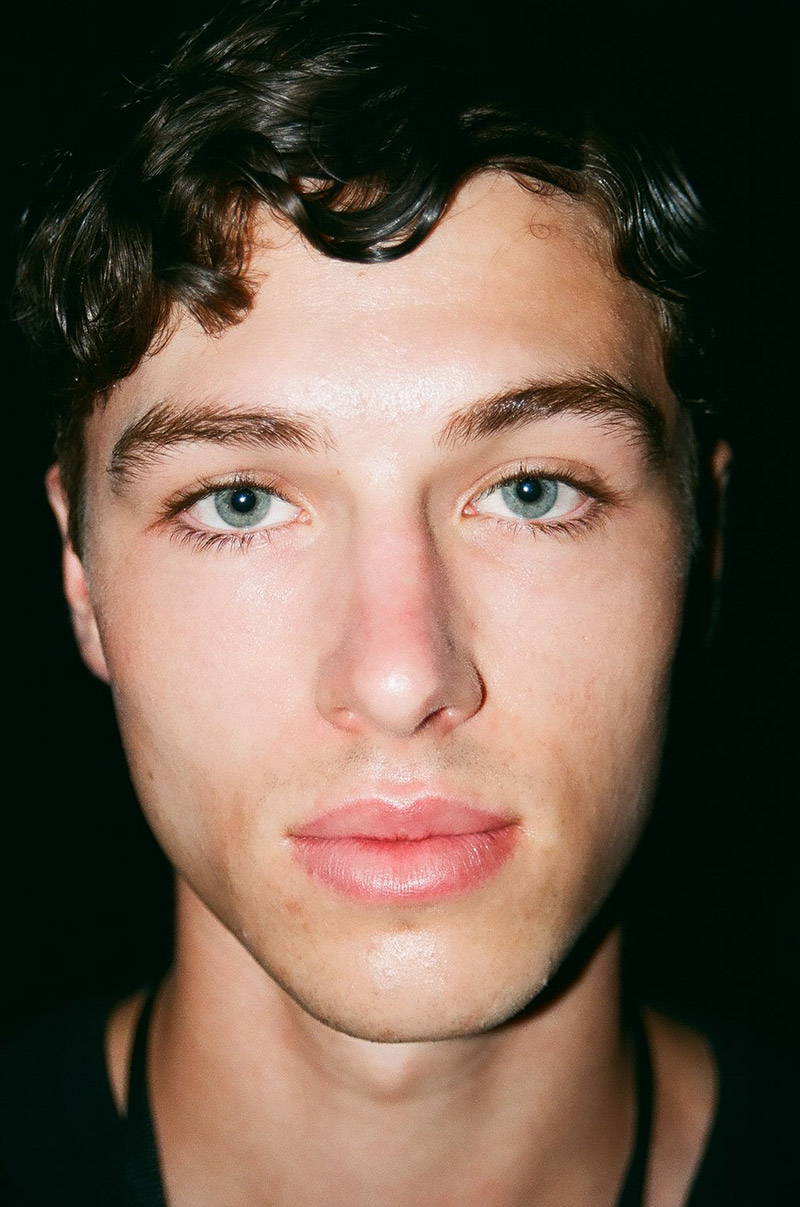 Julian-Zigerli-SS15-Backstage_fy15