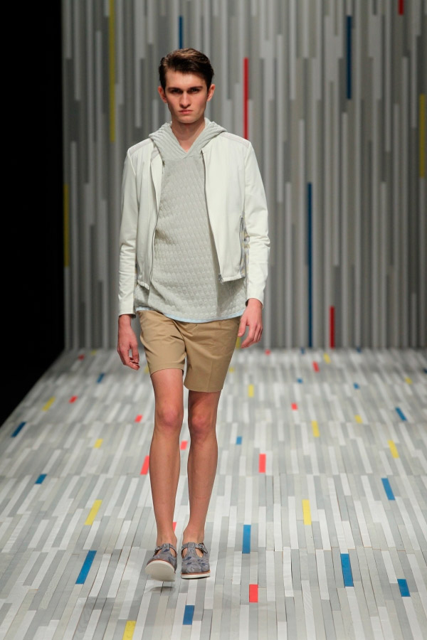 FACTOTUM_ss15_fy4