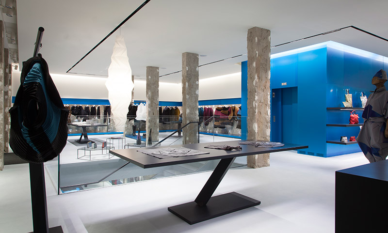 New-ISSEY-MIYAKE-Store-in-London_fy2