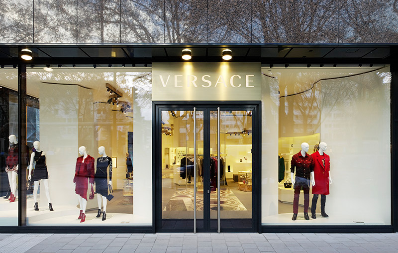 Versace-Dusseldorf_fy1