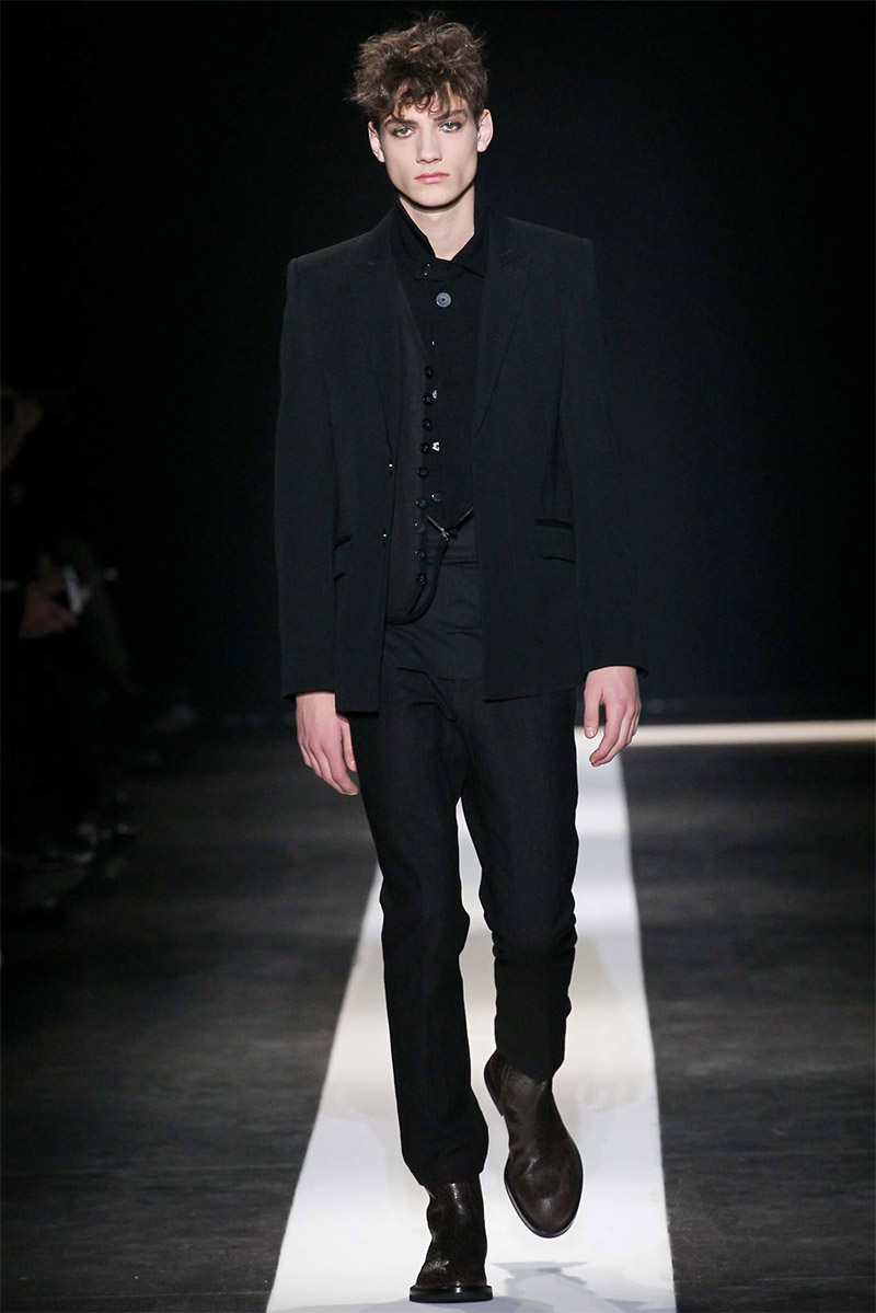 Ann-Demeulemeester_fw15_fy2