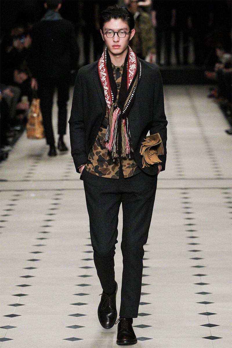 Burberry-Prorsum_fw15_lcm_fy16