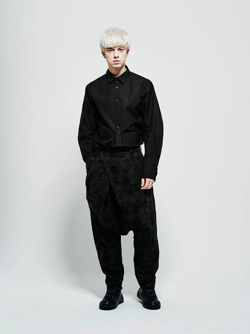 Byungmun-Seo-FW15-Lookbook_fy22