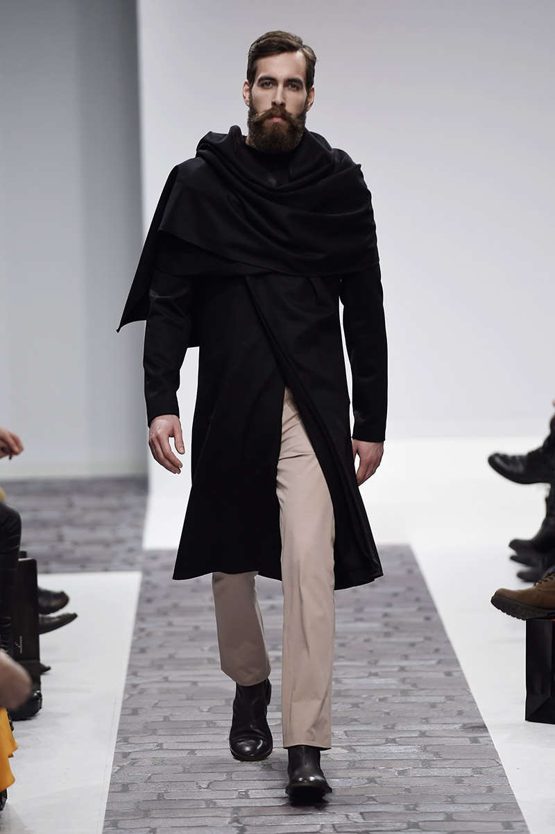 DYN_fw15_fy4