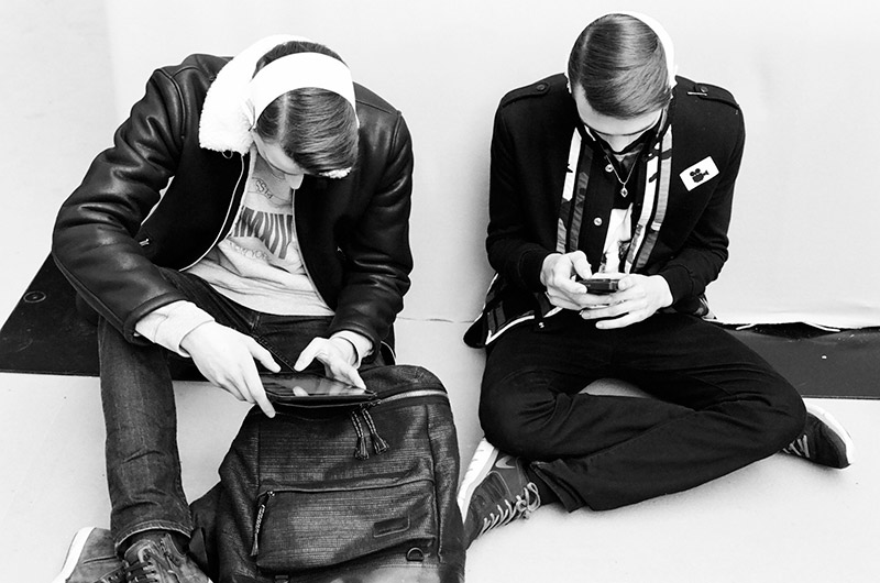 Dior-Homme-FW15-Backstage_fy8