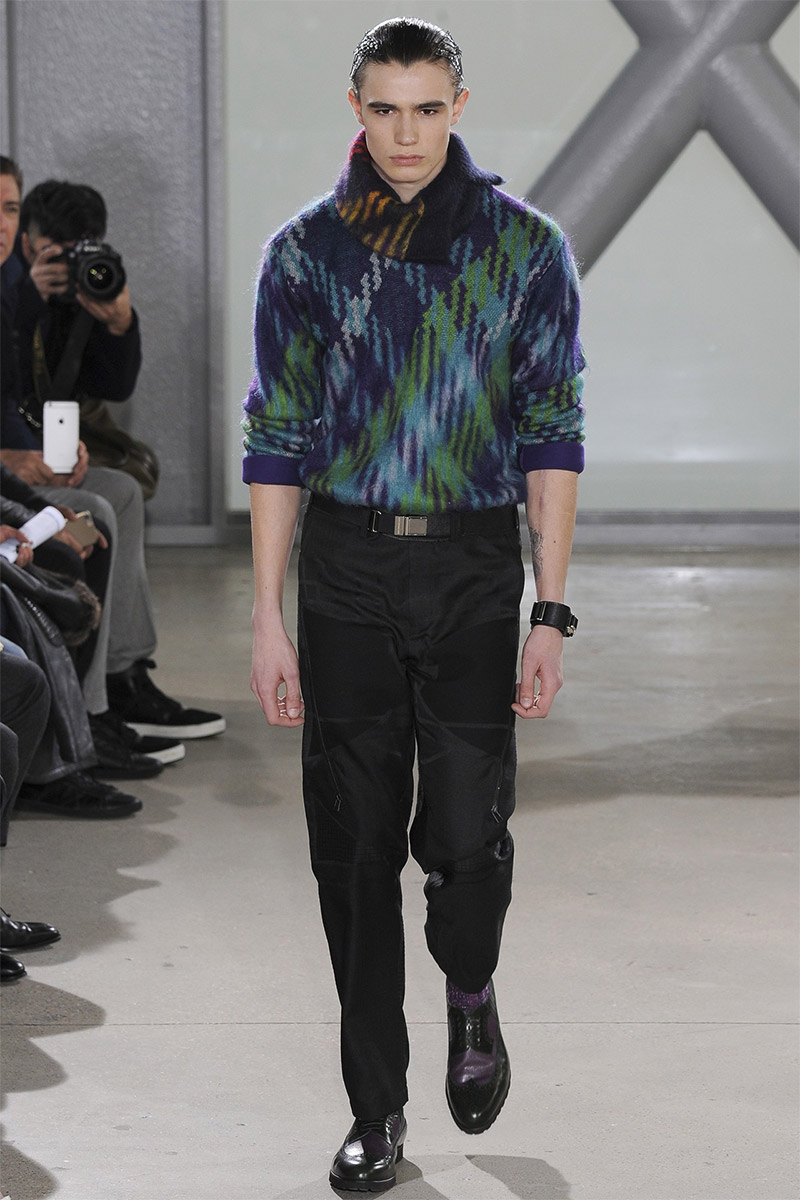 Issey-Miyake_fw15_fy12