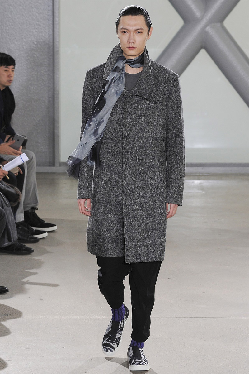 Issey-Miyake_fw15_fy22