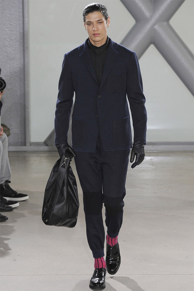 Issey-Miyake_fw15_fy7