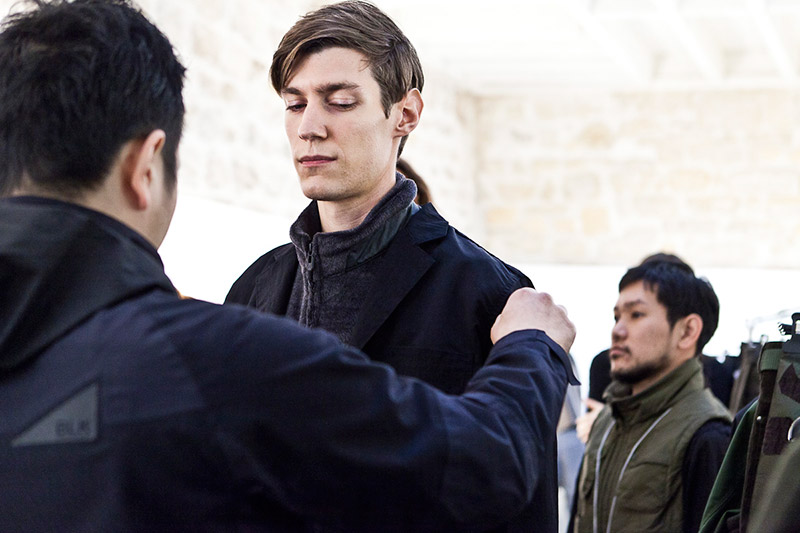 White-Mountaineering-FW15-Backstage_fy13