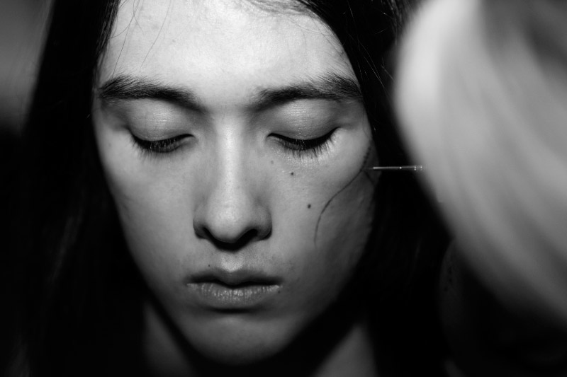 Yohji-Yamamoto_fw15_backstage_fy9