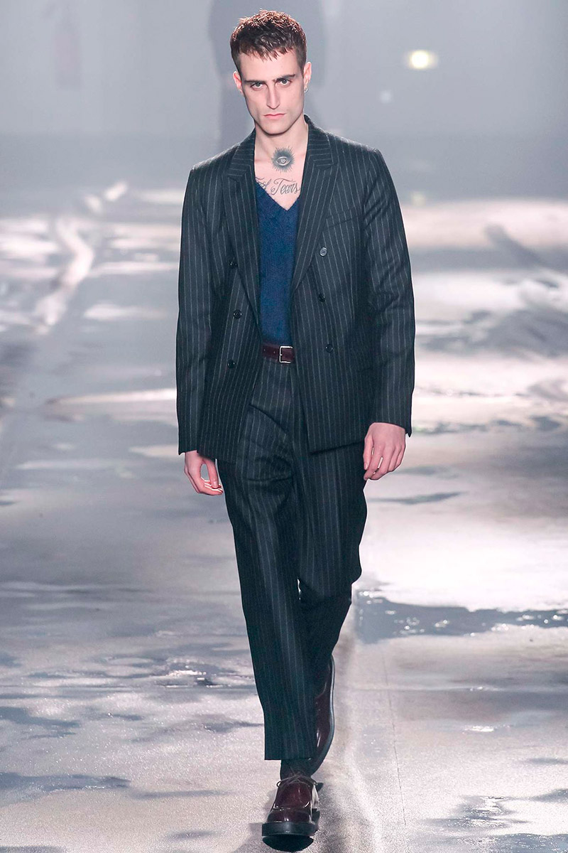 ami-fw15_fy1