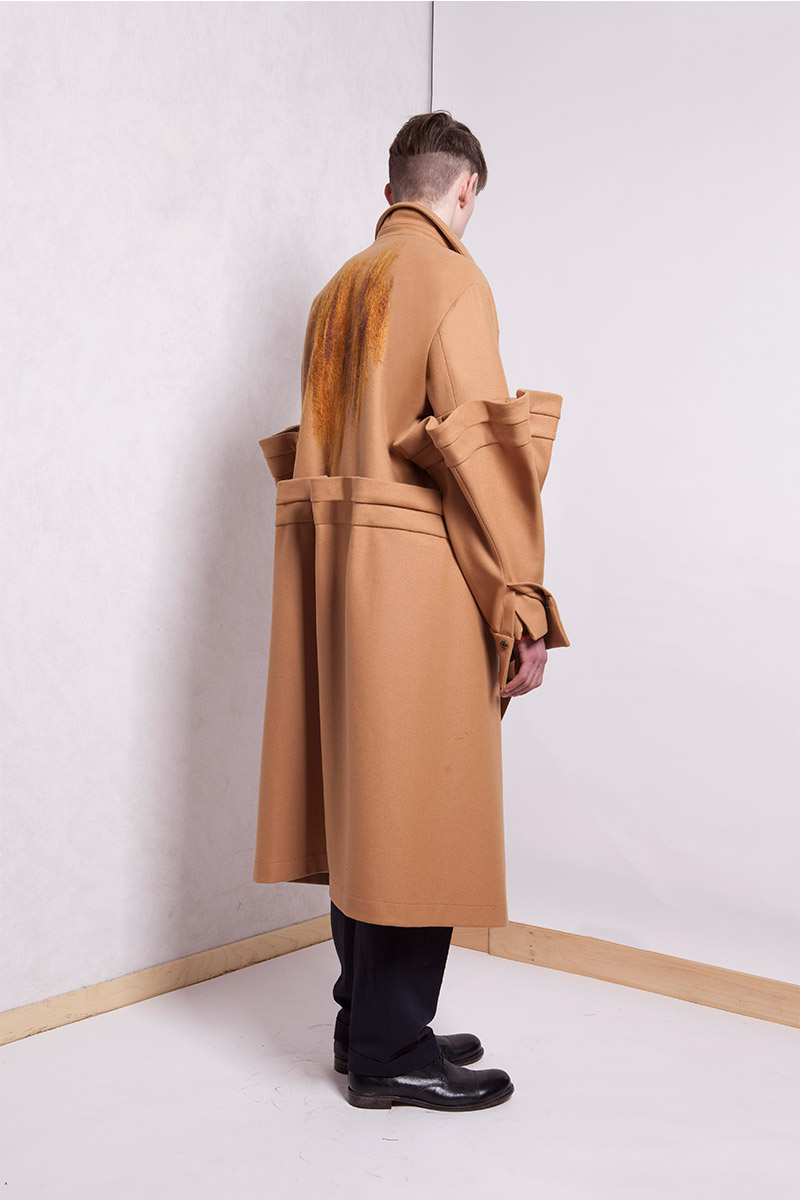 Andrea-Cammarosano-FW15-Lookbook_fy17