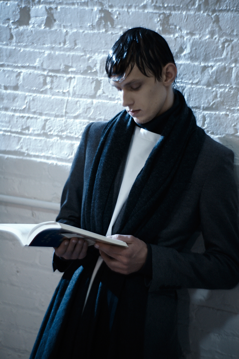 NYFW-FW15-Backstage-by-Christopher-Logan_fy2