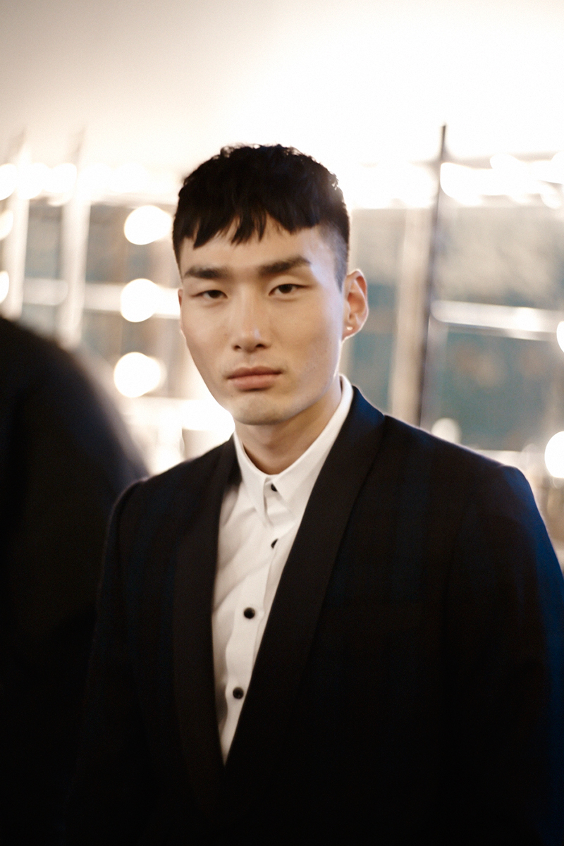 NYFW-FW15-Backstage-by-Christopher-Logan_fy28