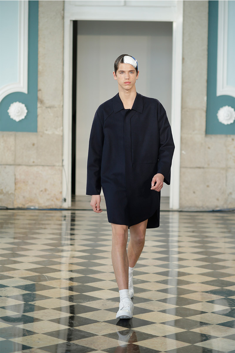 AWAYTOMARS_fw15_fy10