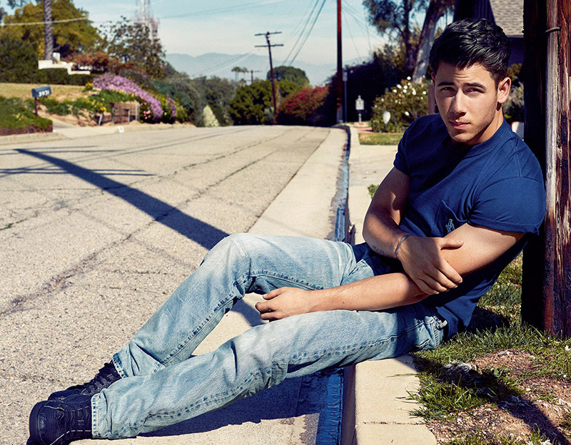 Nick-Jonas-by-Michael-Schwartz_fy3