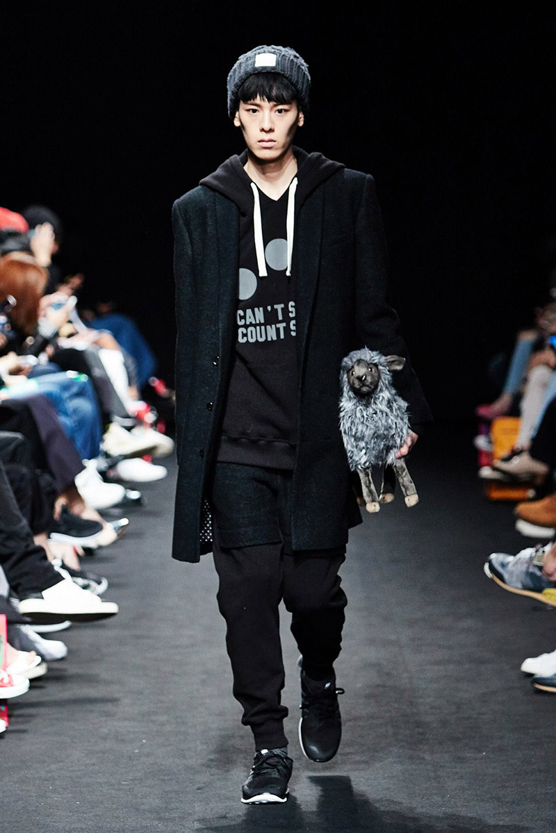 Munsoo-Kwon-FW15_SFW_fy15