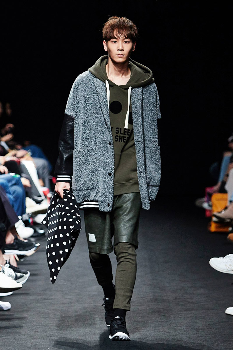 Munsoo-Kwon-FW15_SFW_fy6