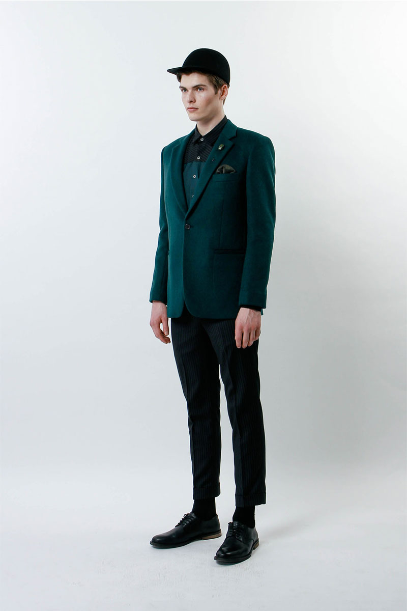 DEMO_fw15_lookbook_fy10