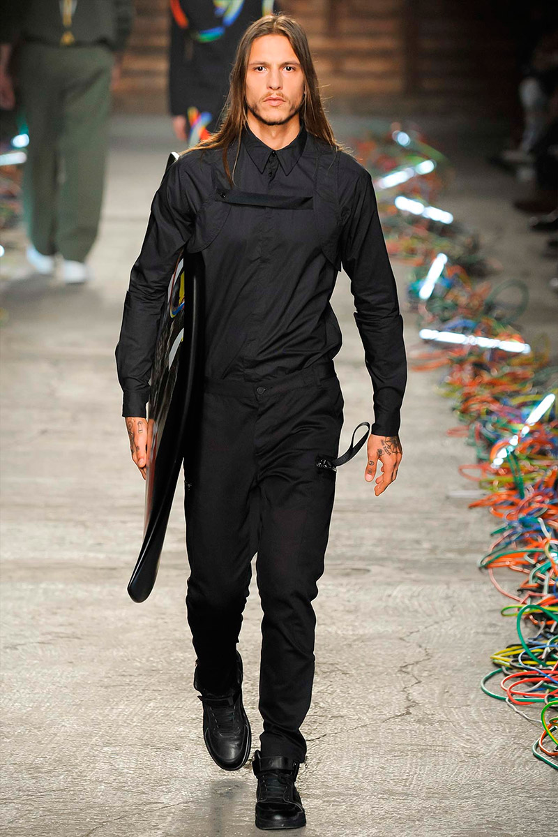 Marcelo-Burlon-County-of-Milan_ss16_fy32