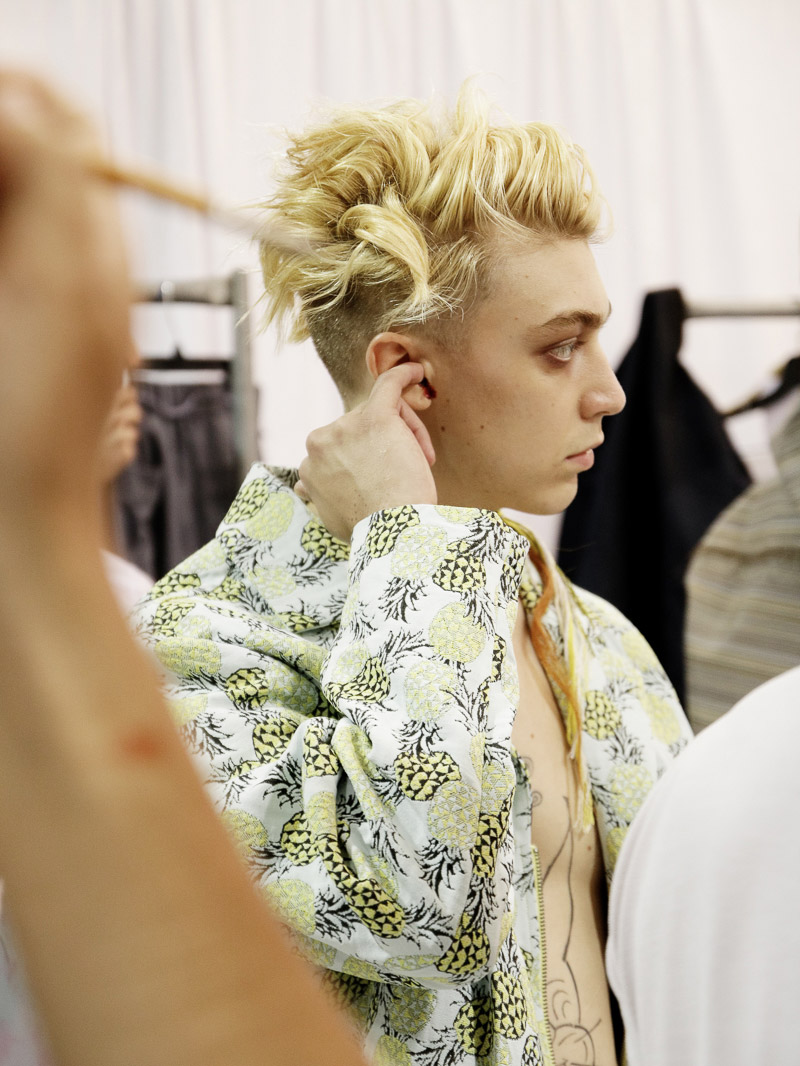 Thaddeus-ONeil-SS16-Backstage_fy7