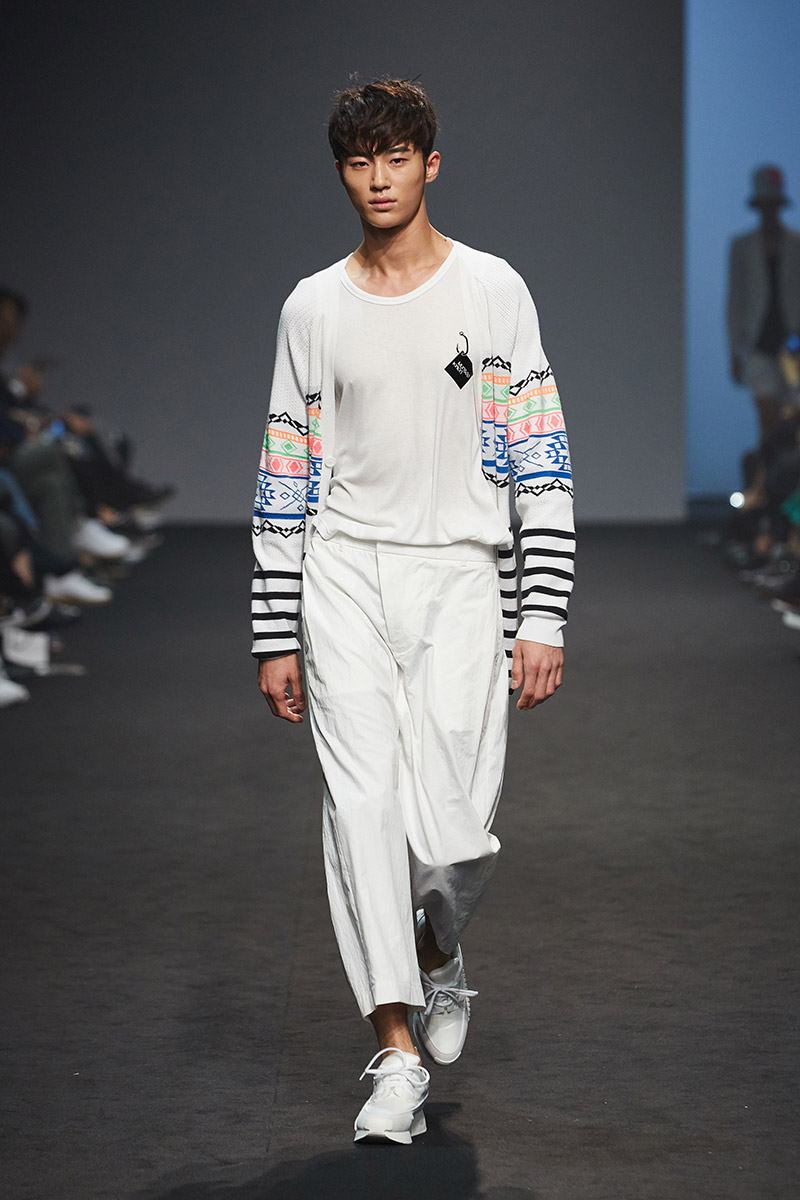 Munsoo-Kwon-SS16_fy28