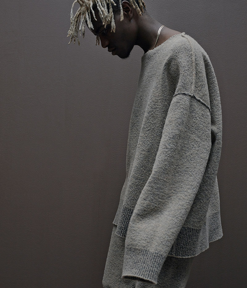 Yeezy store season sweater