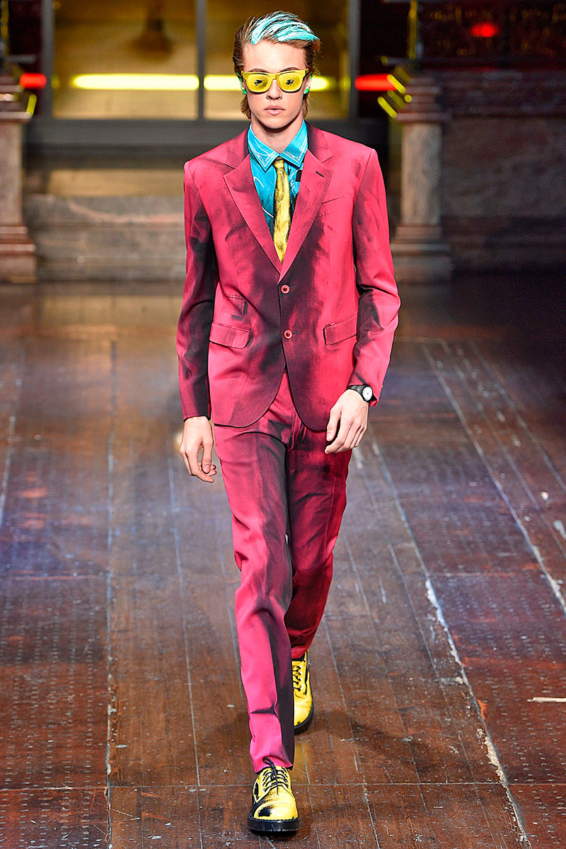 moschino suit