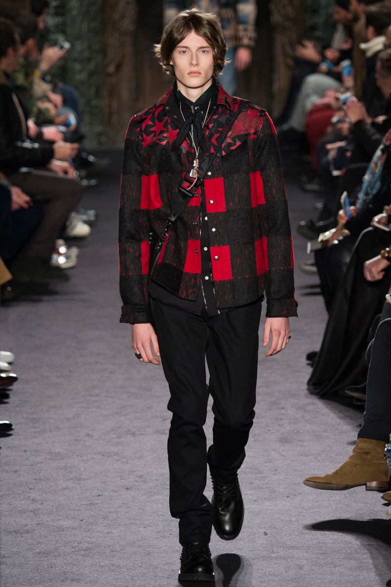 valentino_fw16_fy50