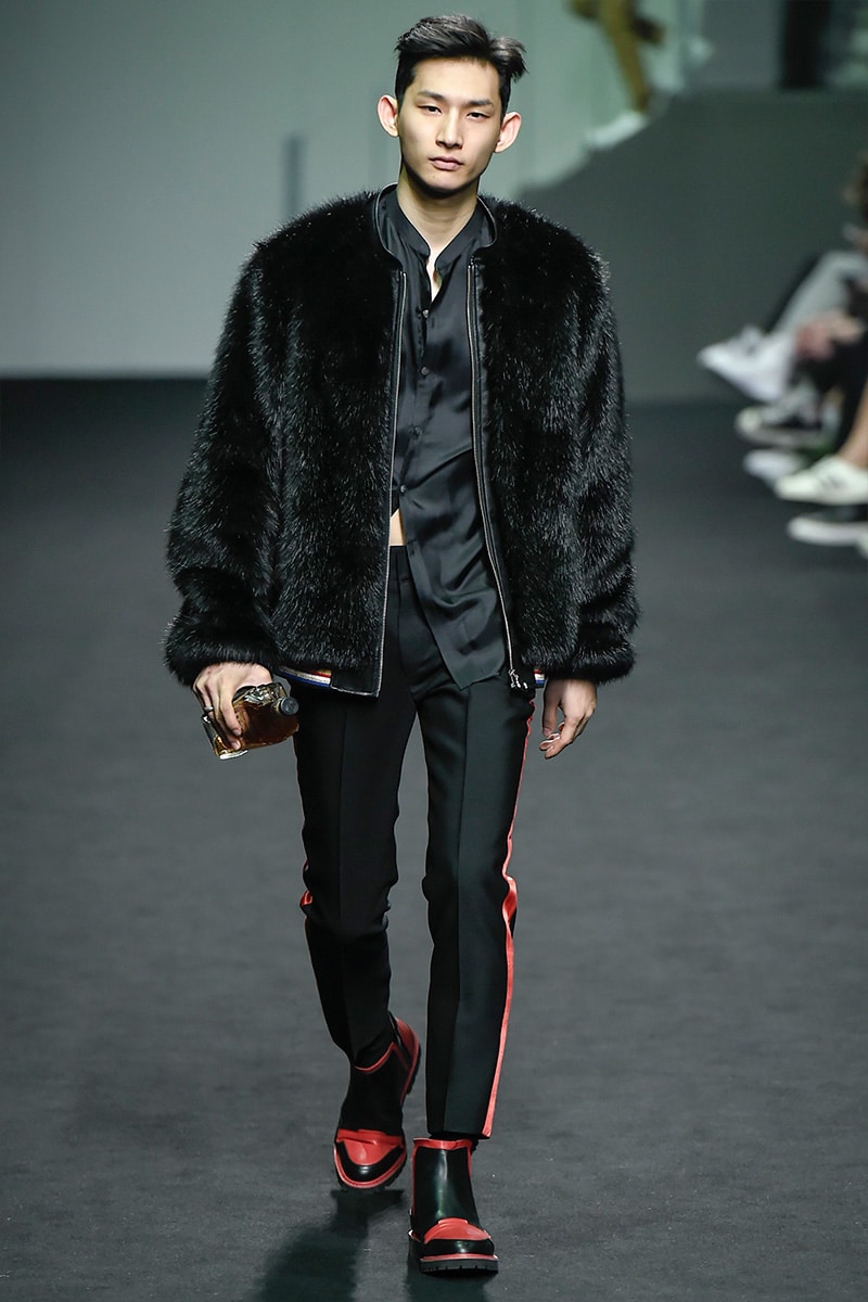 Beyond Closet Fall/Winter 2016 - Fucking Young!