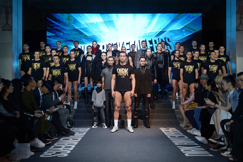 Dirk-Bikkembergs-Invades-Shanghai_fy4