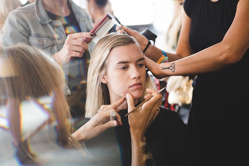 pyer-moss-ss17-backstage_fy10