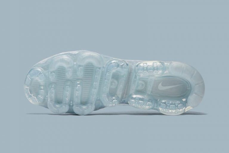 squatting in vapormax
